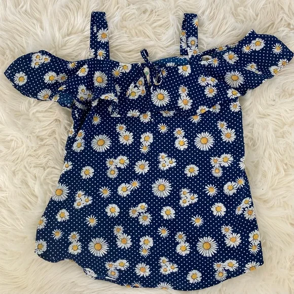 Lily Bleu Shirts Tops Lily Bleu Ruffle Off Shoulder Floral